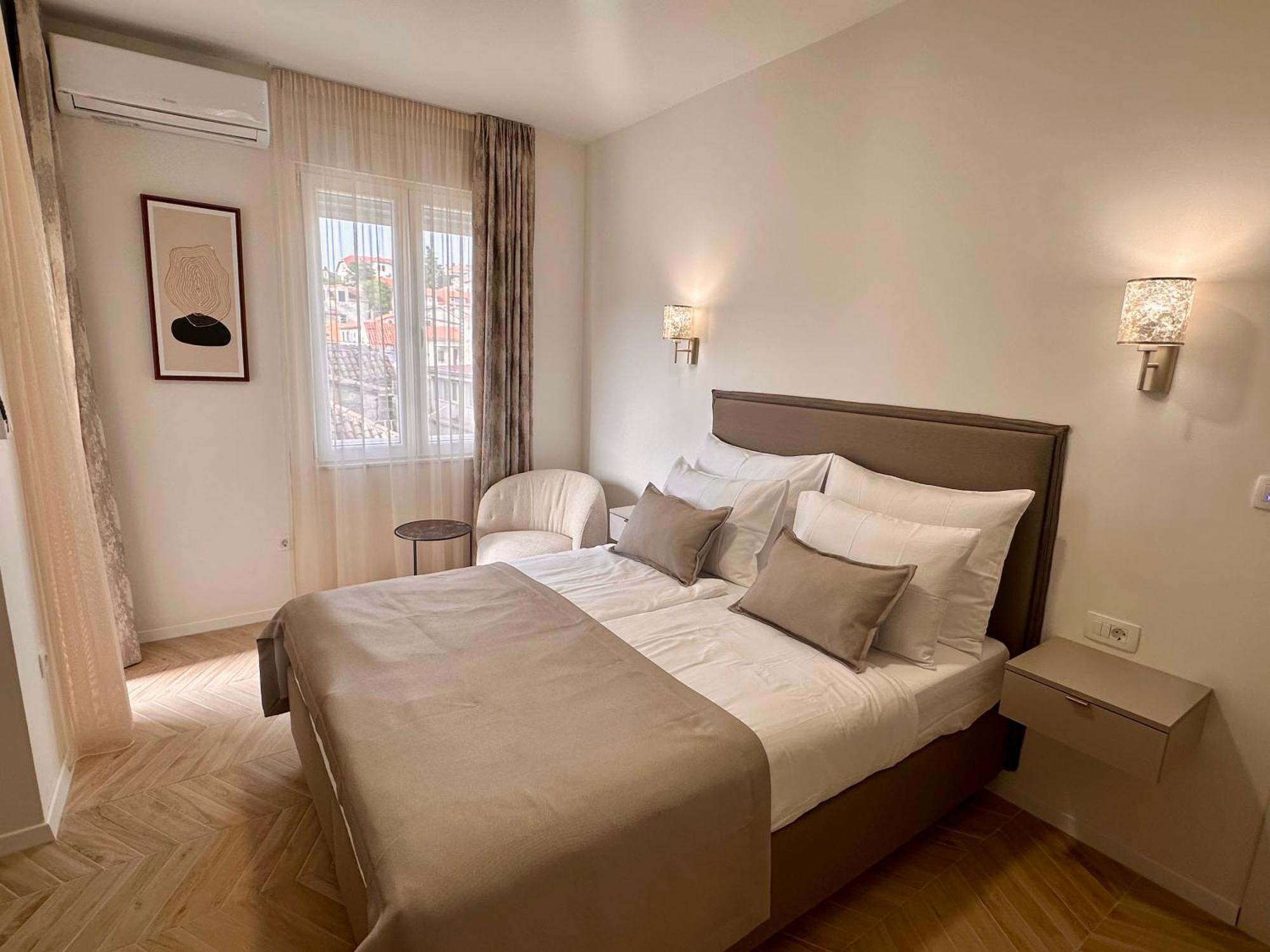 Mariani Luxury Rooms In Center Split Exterior foto